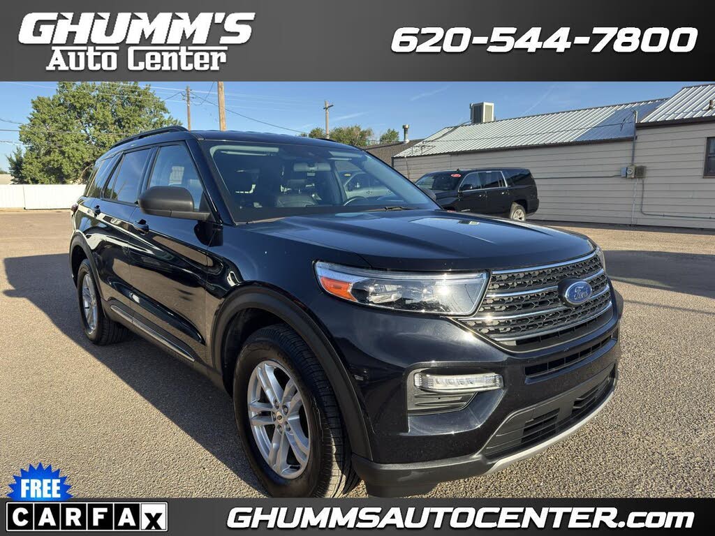  2022 Ford Explorer XLT AWD   