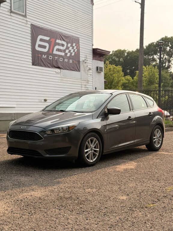  2018 Ford Focus Hatchback Front-Wheel Drive 6-Speed Automatic