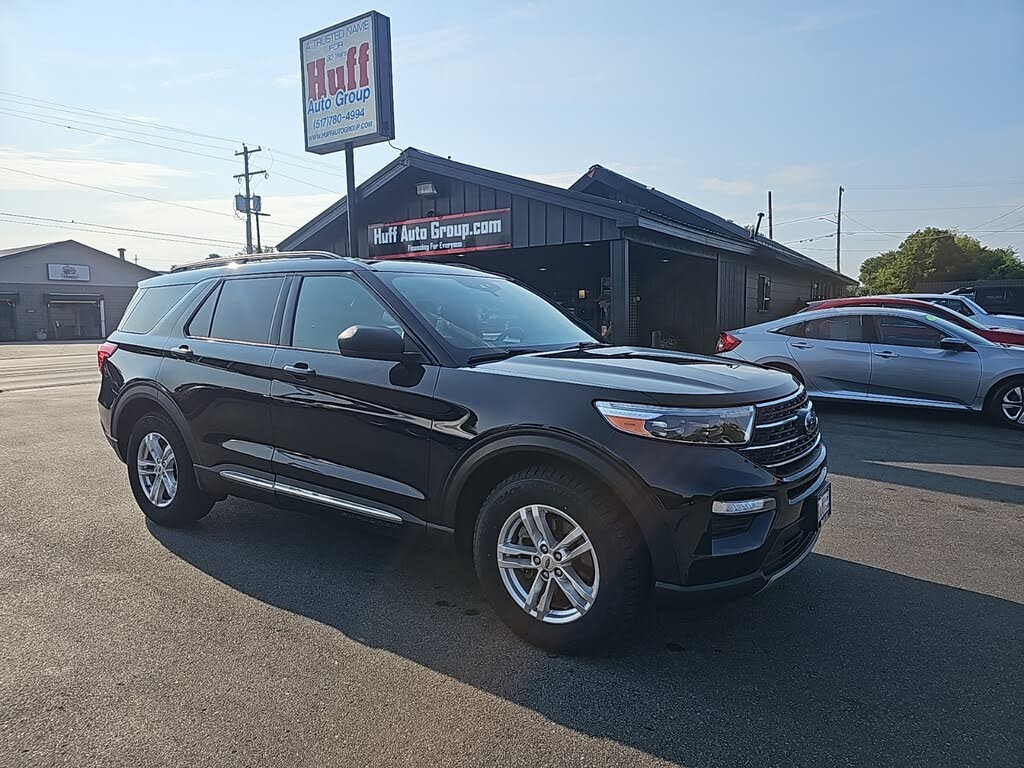 2020 Ford Explorer XLT AWD    