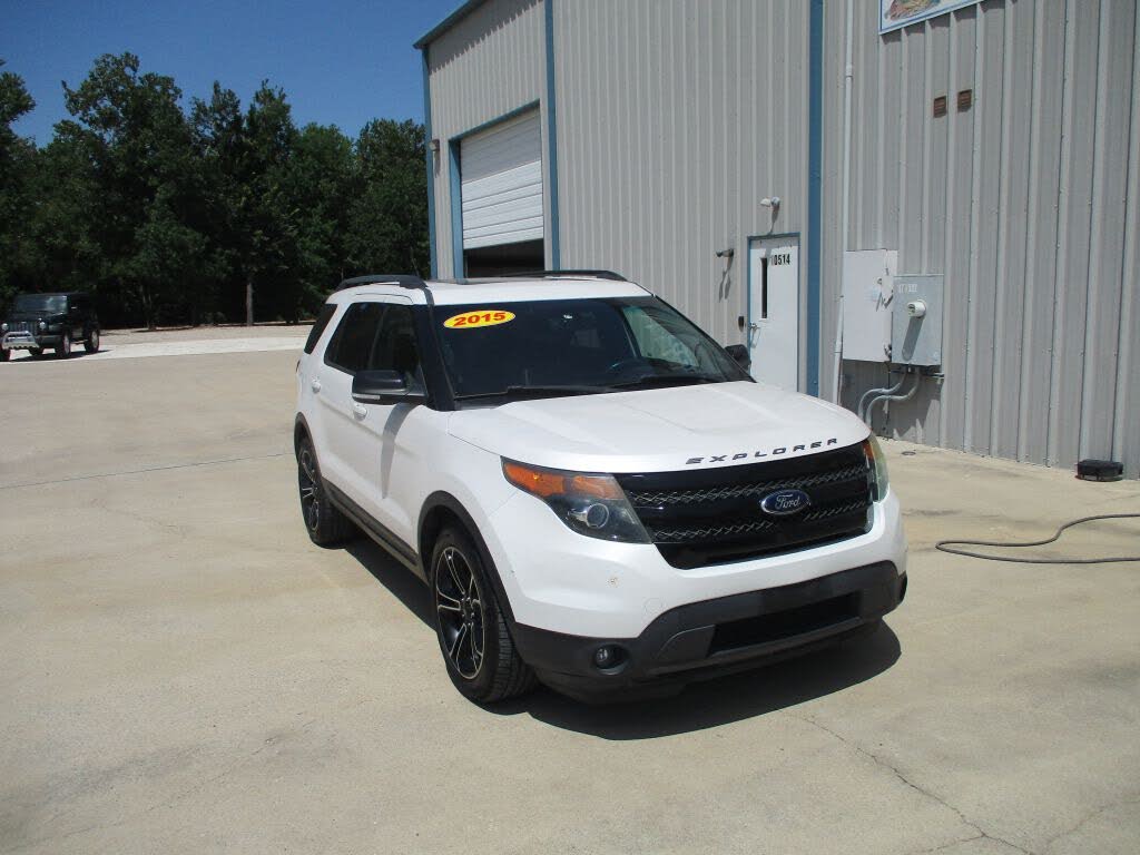 White 2015 Ford Explorer SUV / Crossover All-Wheel Drive Automatic