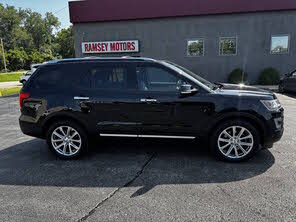 View vehicle photo 1