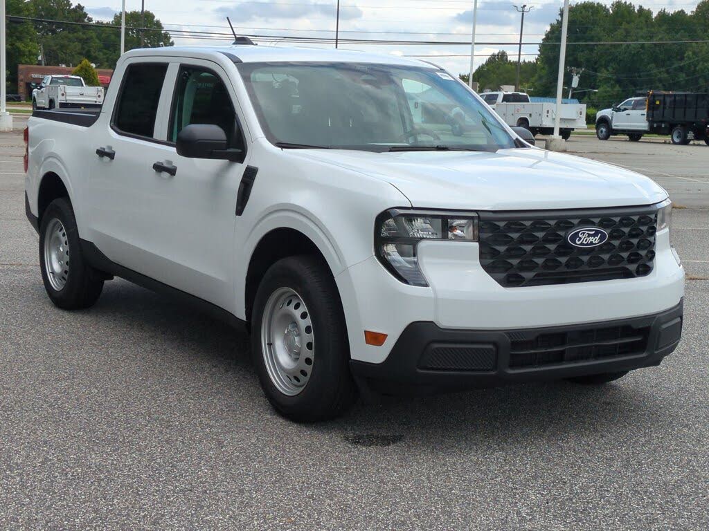 2026 Ford Maverick Blanco Camioneta Tracción delantera Transmisión variable continua
