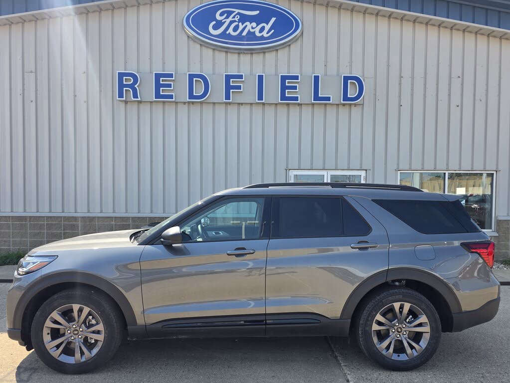 Carbonized Gray Metallic 2026 Ford Explorer SUV / Crossover All-Wheel Drive Automatic