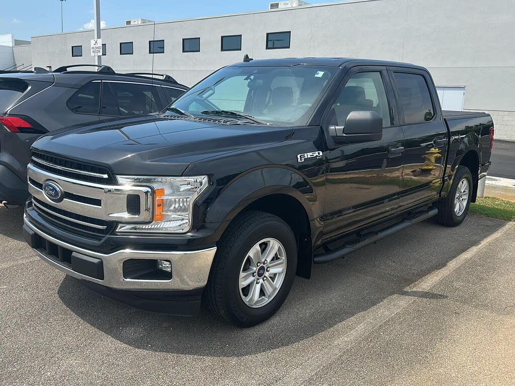  2020 Ford F-150 XLT SuperCrew RWD   