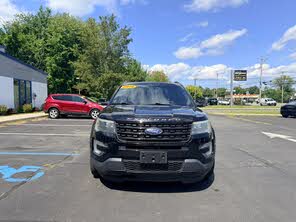 View vehicle photo 7
