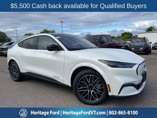 Star White Metallic Tri-Coat 2026 Ford Mustang Mach-E SUV / Crossover All-Wheel Drive Automatic
