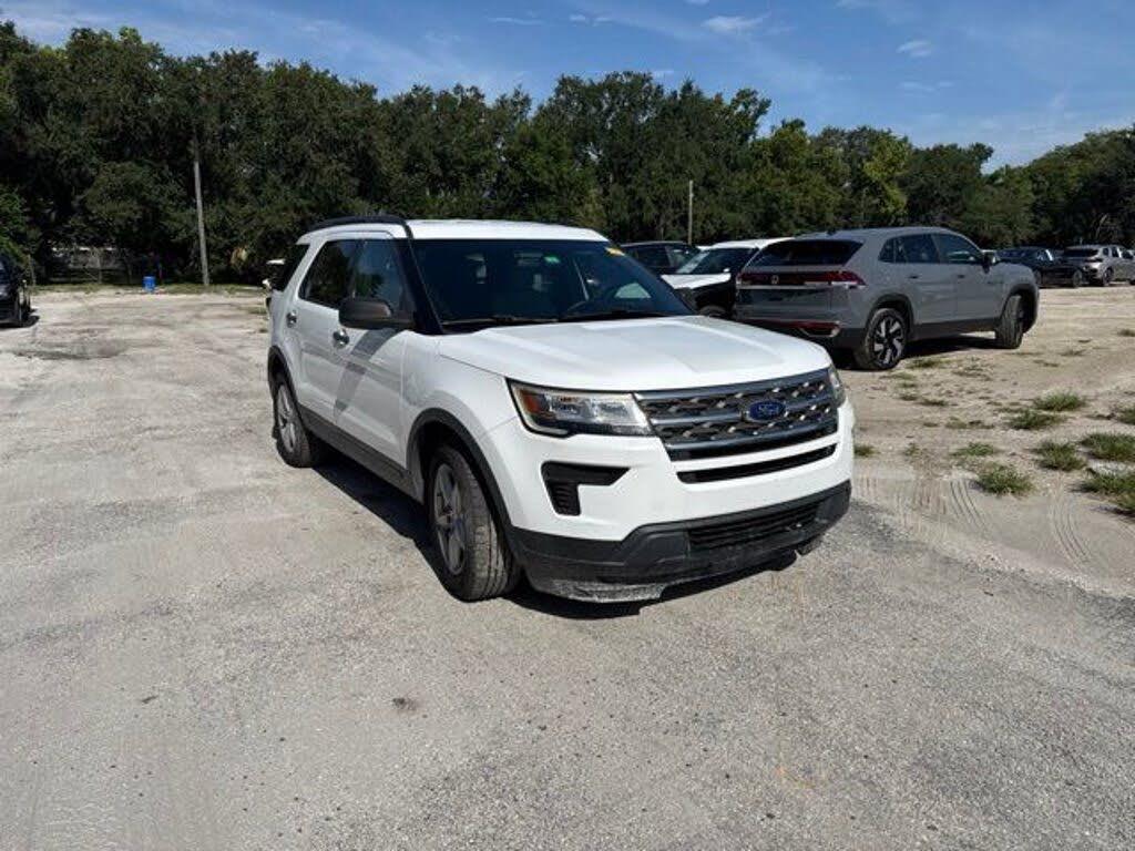 White 2018 Ford Explorer SUV / Crossover Front-Wheel Drive Automatic
