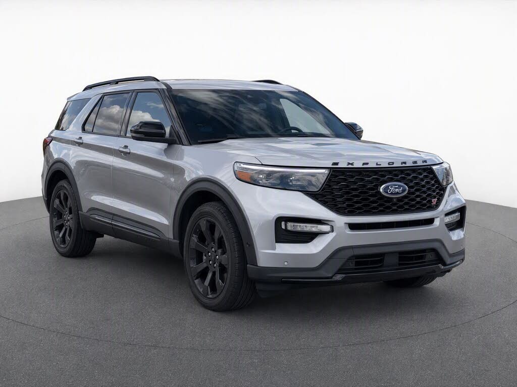 2020 Ford Explorer ST — photo 1 of 17