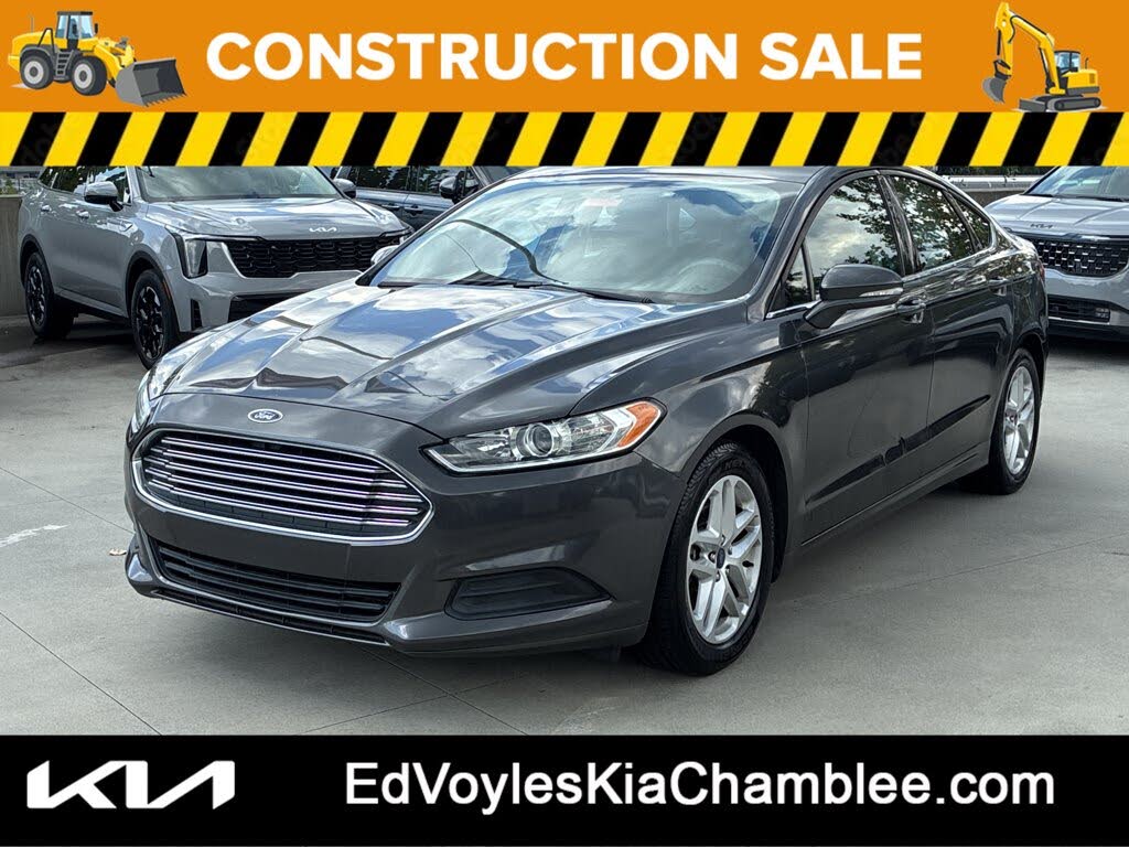  2016 Ford Fusion Sedan Front-Wheel Drive Automatic