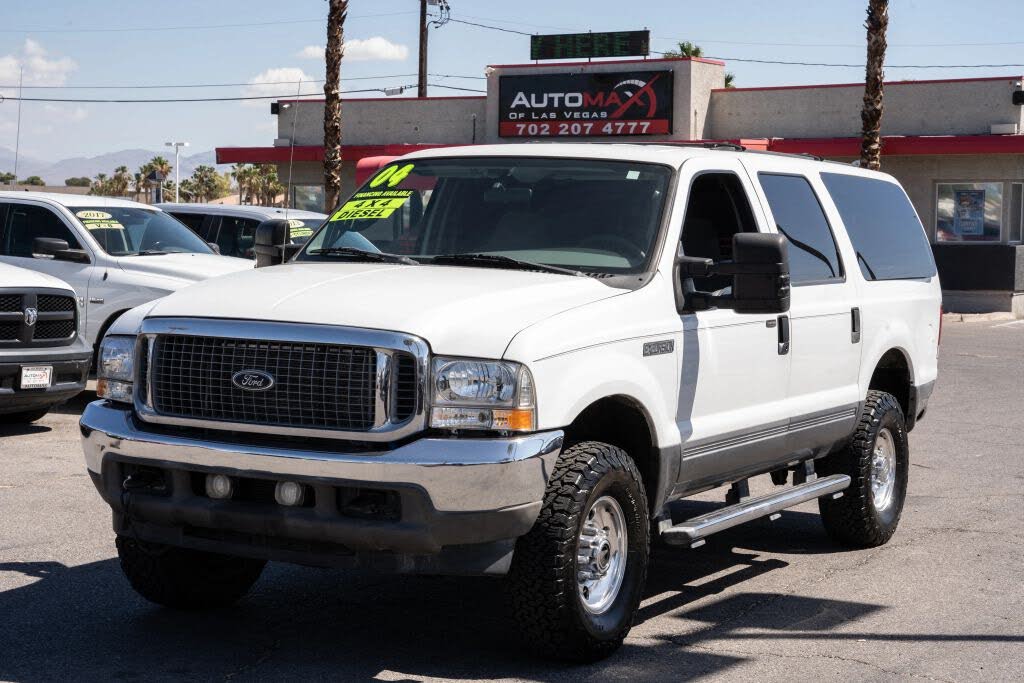 White 2004 Ford Excursion SUV / Crossover Four-Wheel Drive Automatic
