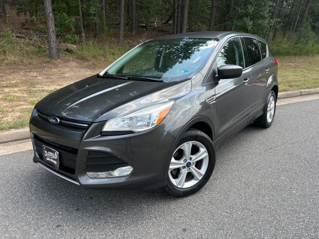  2016 Ford Escape SUV / Crossover Front-Wheel Drive 6-Speed Automatic