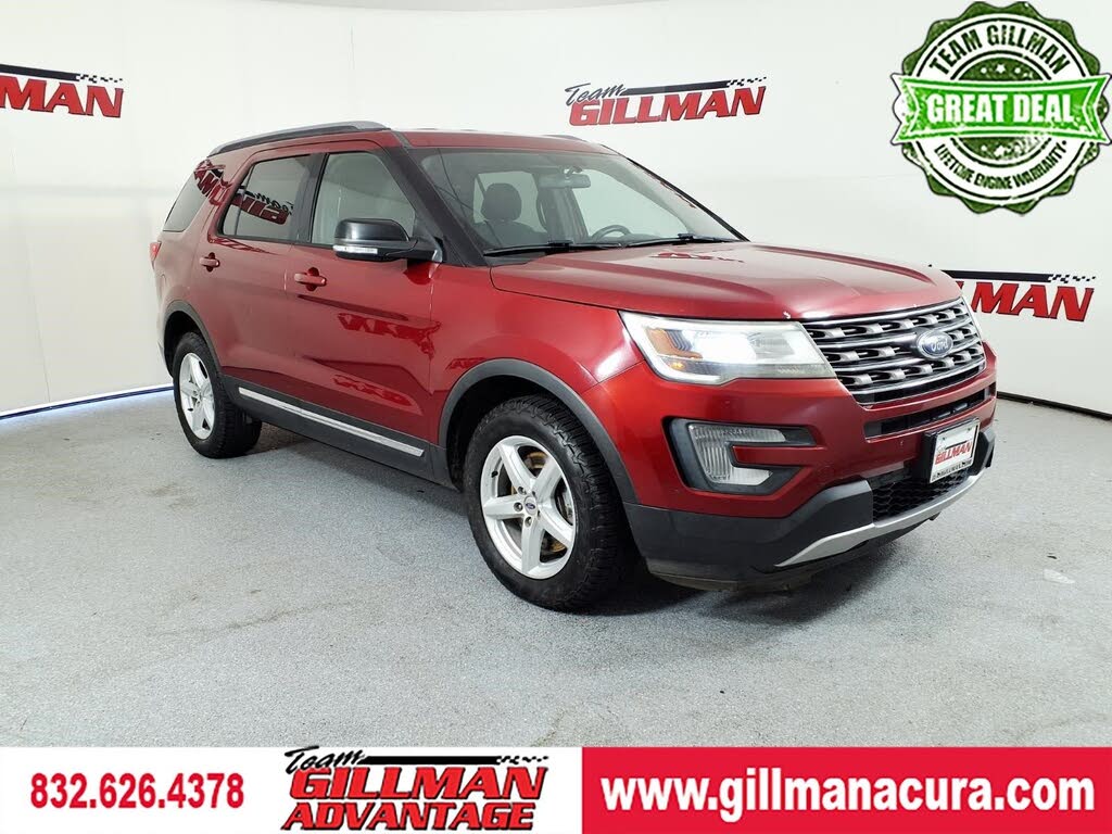  2017 Ford Explorer XLT AWD   