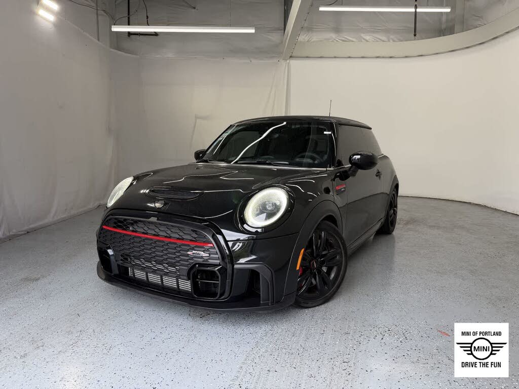 Midnight Black II 2023 MINI Cooper Hatchback Front-Wheel Drive Manual