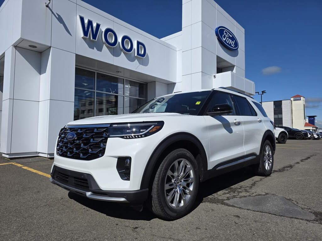 Star White Metallic Tri-Coat (AZ) 2026 Ford Explorer SUV / Crossover All-Wheel Drive Automatic