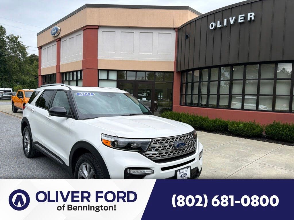  2023 Ford Explorer Limited AWD   
