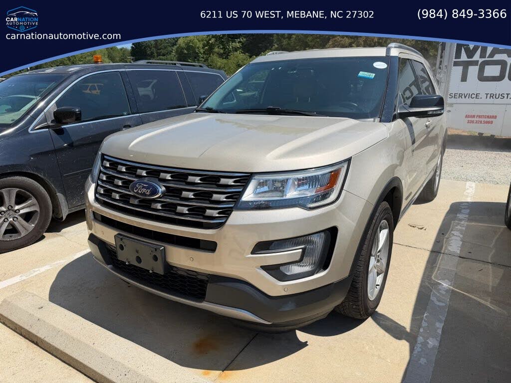  2017 Ford Explorer XLT AWD   