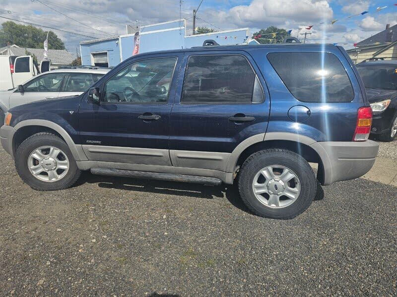 Blue 2002 Ford Escape SUV / Crossover Four-Wheel Drive Automatic
