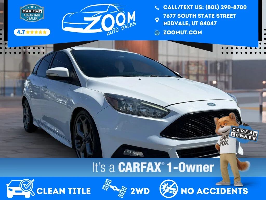 2017 Ford Focus Blanco Hatchback Tracción delantera 6 velocidades Manual