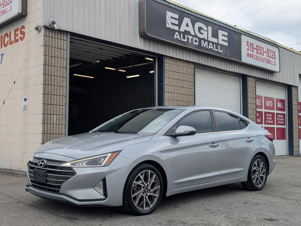 Silver 2020 Hyundai Elantra Sedan  Automatic