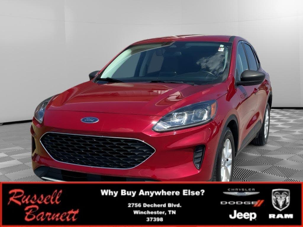  2022 Ford Escape SE FWD   