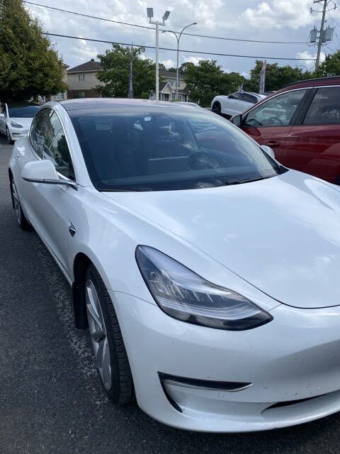 White 2018 Tesla Model 3 Sedan Rear-Wheel Drive Automatic