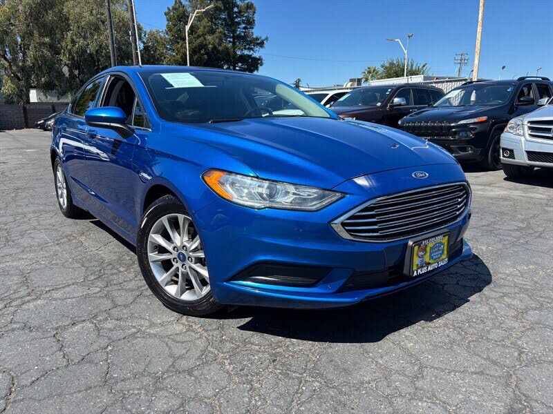 Lightning Blue 2017 Ford Fusion Sedan Front-Wheel Drive Automatic