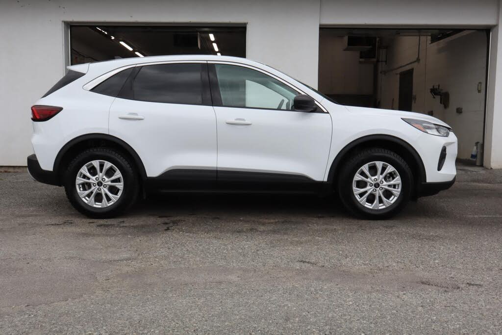 White 2024 Ford Escape SUV / Crossover All-Wheel Drive Automatic
