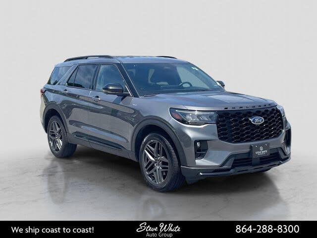  2025 Ford Explorer ST-Line AWD   