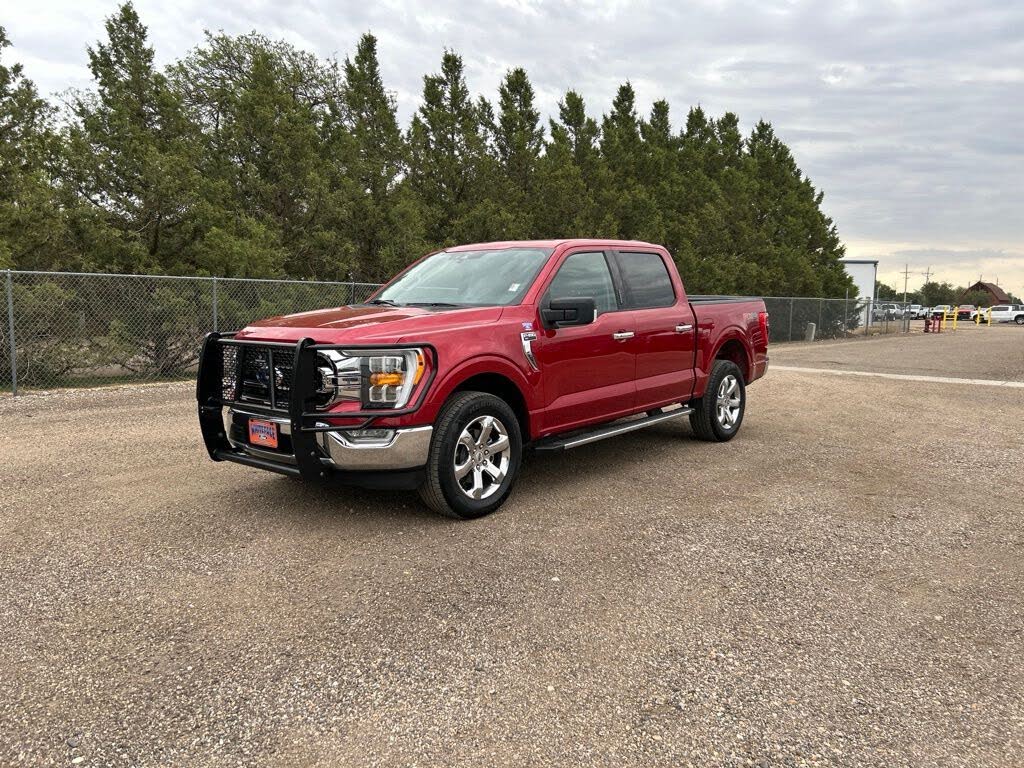  2021 Ford F-150 XLT SuperCrew 4WD   