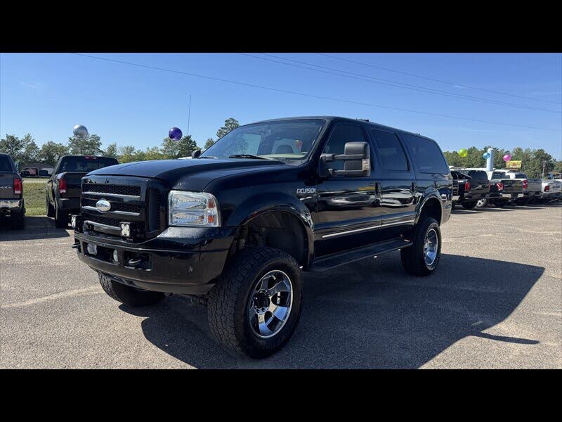 Black Clearcoat 2005 Ford Excursion SUV / Crossover Four-Wheel Drive Automatic