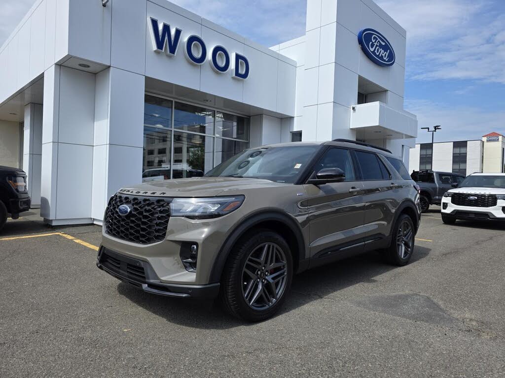 Gray (Carbonized Grey Metallic (M7)) 2026 Ford Explorer SUV / Crossover All-Wheel Drive Automatic