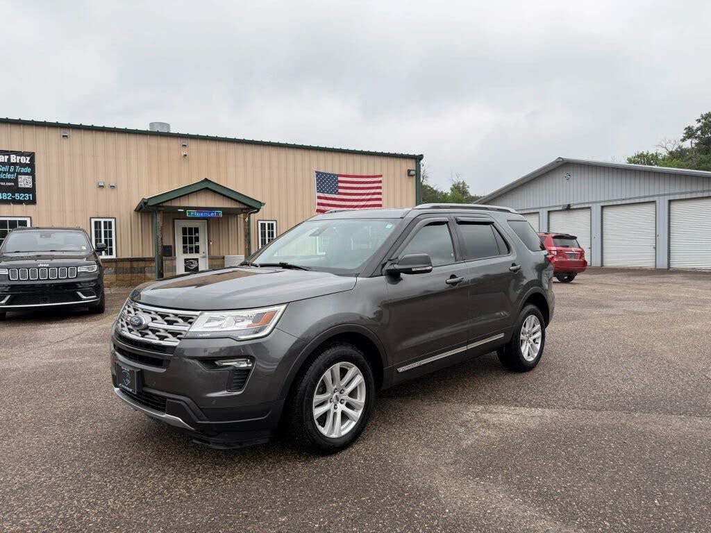 Gray 2018 Ford Explorer SUV / Crossover All-Wheel Drive 6-Speed Automatic