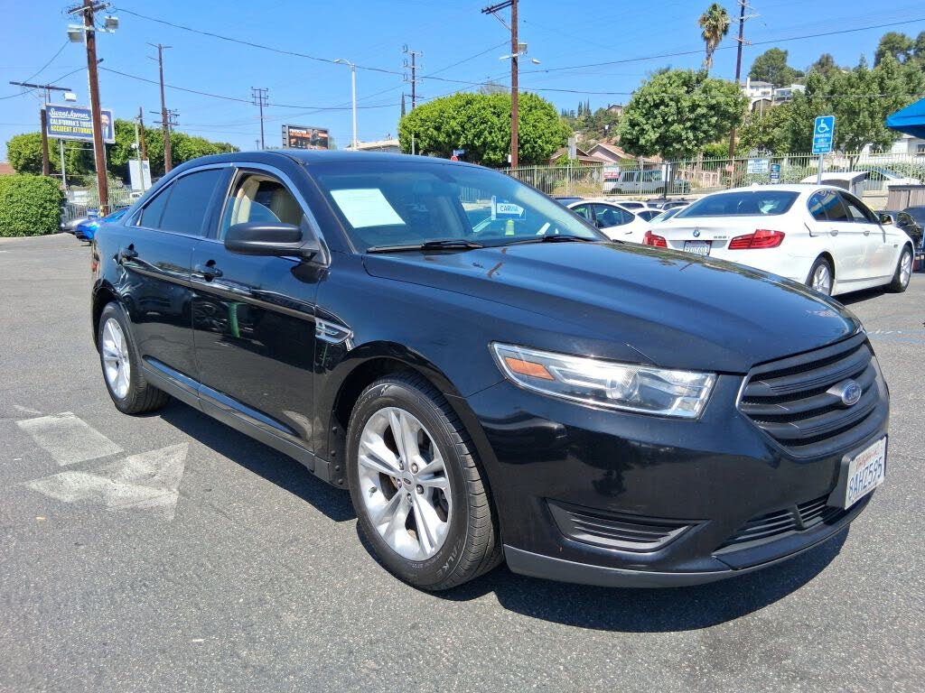 Black 2017 Ford Taurus Sedan Front-Wheel Drive 6-Speed Automatic