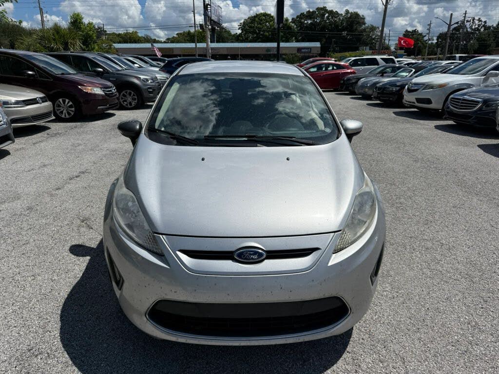 Silver 2011 Ford Fiesta Hatchback Front-Wheel Drive 6-Speed Automatic Overdrive