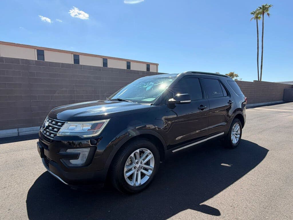  2017 Ford Explorer SUV / Crossover Front-Wheel Drive 6-Speed Automatic