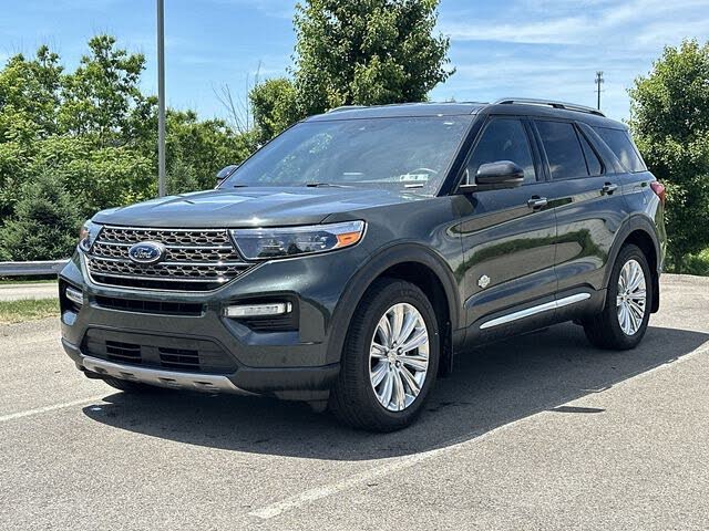  2023 Ford Explorer King Ranch AWD   