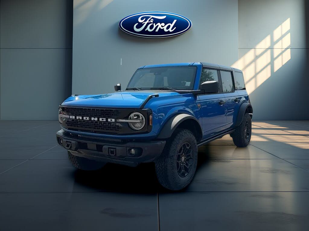 Velocity Blue Metallic (E7) 2026 Ford Bronco SUV / Crossover Four-Wheel Drive Automatic