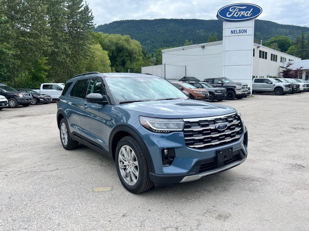 Vapour Blue Metallic (K1) 2026 Ford Explorer SUV / Crossover All-Wheel Drive Automatic