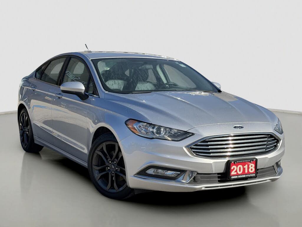 Ingot Silver Metallic (UX) 2018 Ford Fusion Sedan Front-Wheel Drive Automatic
