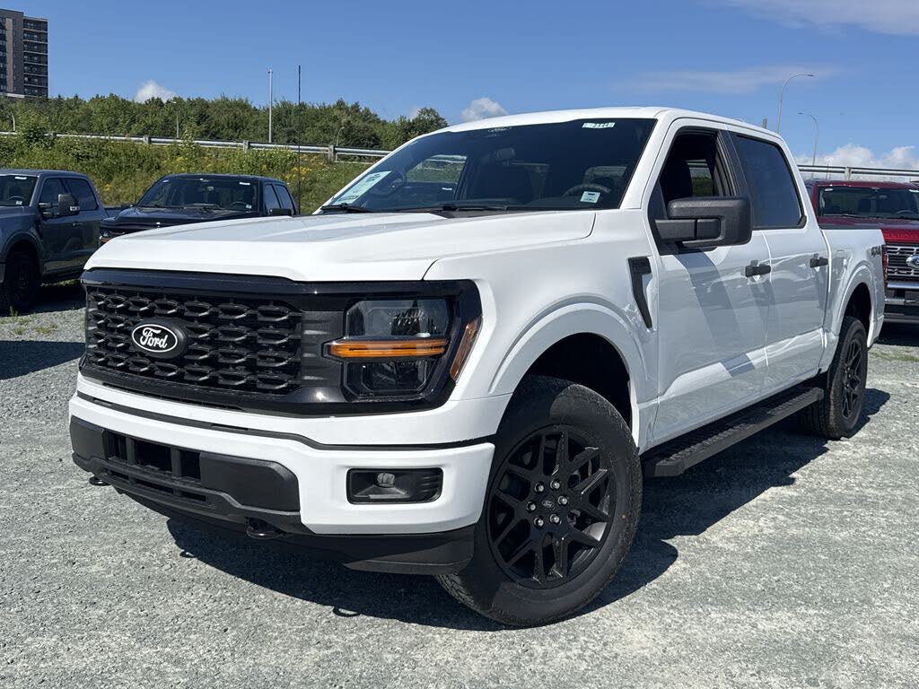 Oxford White 2026 Ford F-150 Pickup Truck Four-Wheel Drive Automatic
