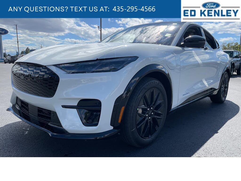 Star White Metallic Tri-Coat 2026 Ford Mustang Mach-E SUV / Crossover All-Wheel Drive Automatic