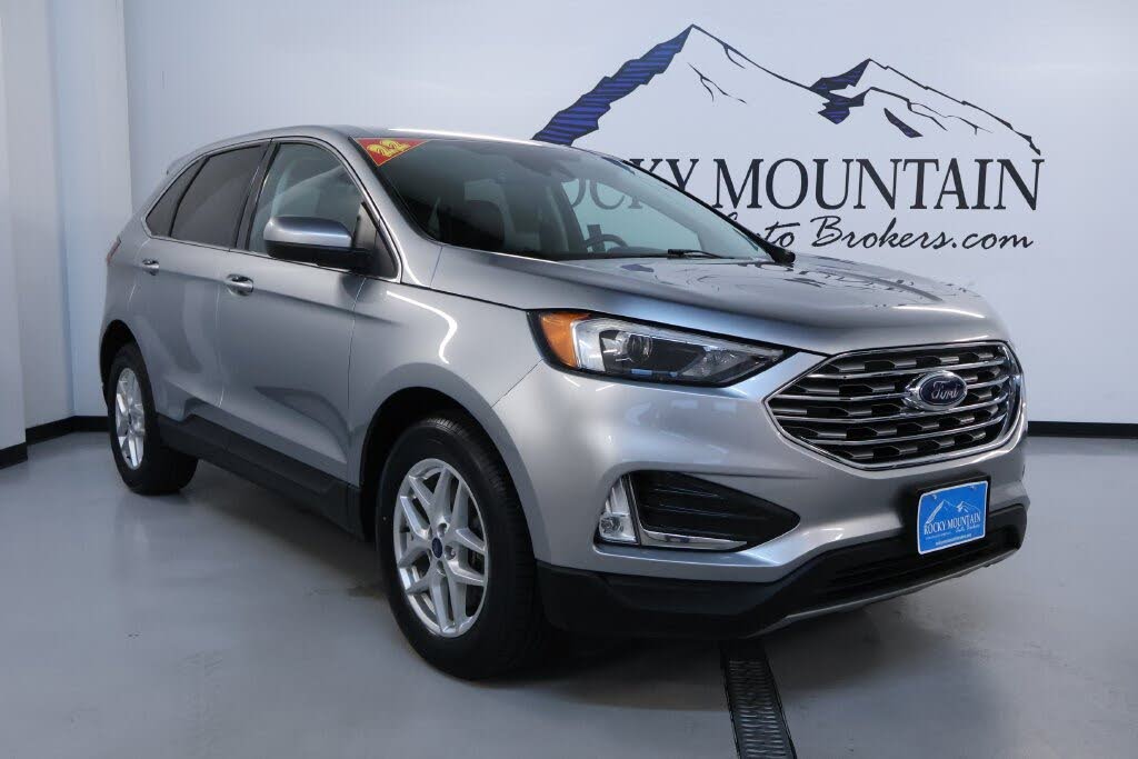 Iconic Silver 2022 Ford Edge SUV / Crossover All-Wheel Drive Automatic