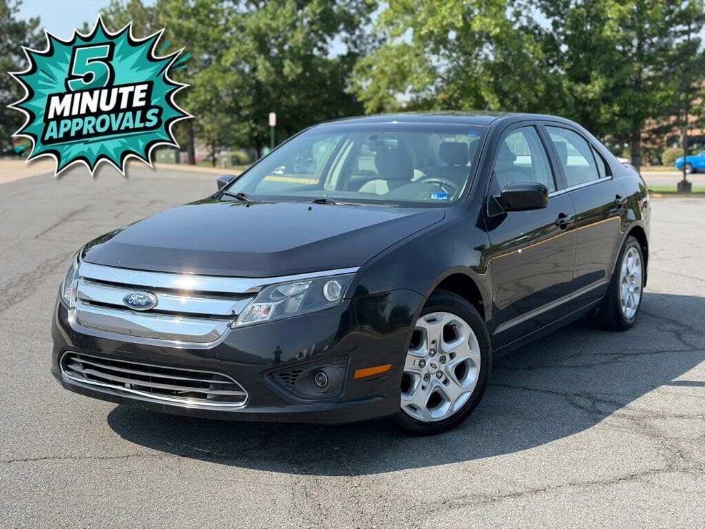  2011 Ford Fusion Sedan Front-Wheel Drive 6-Speed Automatic