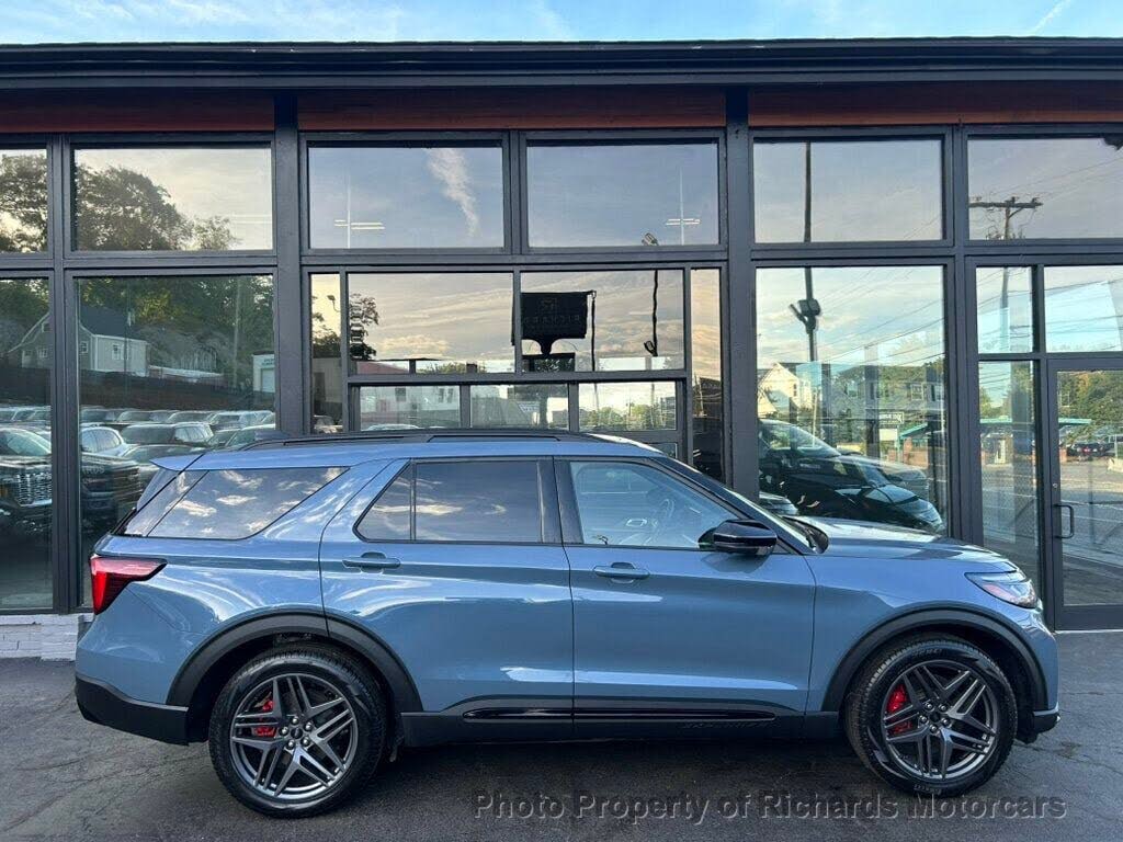 Vapor Blue Metallic 2025 Ford Explorer SUV / Crossover All-Wheel Drive Automatic