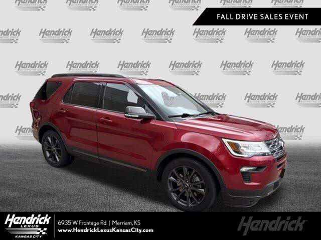 Ruby Red Metallic Tinted Clearcoat 2018 Ford Explorer SUV / Crossover Front-Wheel Drive Automatic