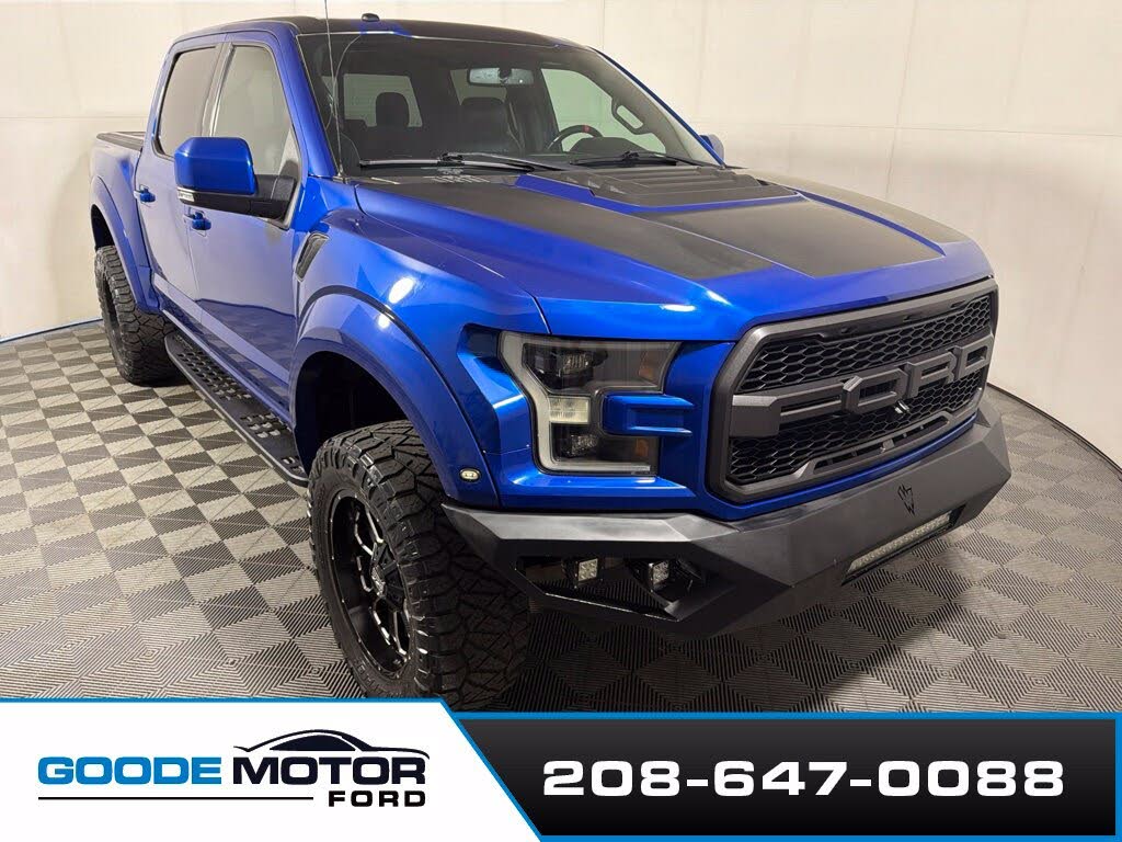  2017 Ford F-150 Raptor SuperCrew 4WD   