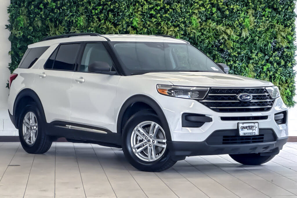 White 2021 Ford Explorer SUV / Crossover All-Wheel Drive Automatic