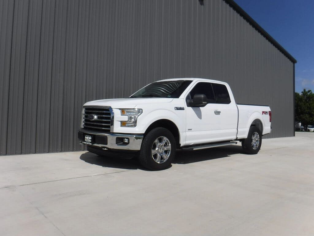 White 2016 Ford F-150 Pickup Truck Four-Wheel Drive 6-Speed Automatic