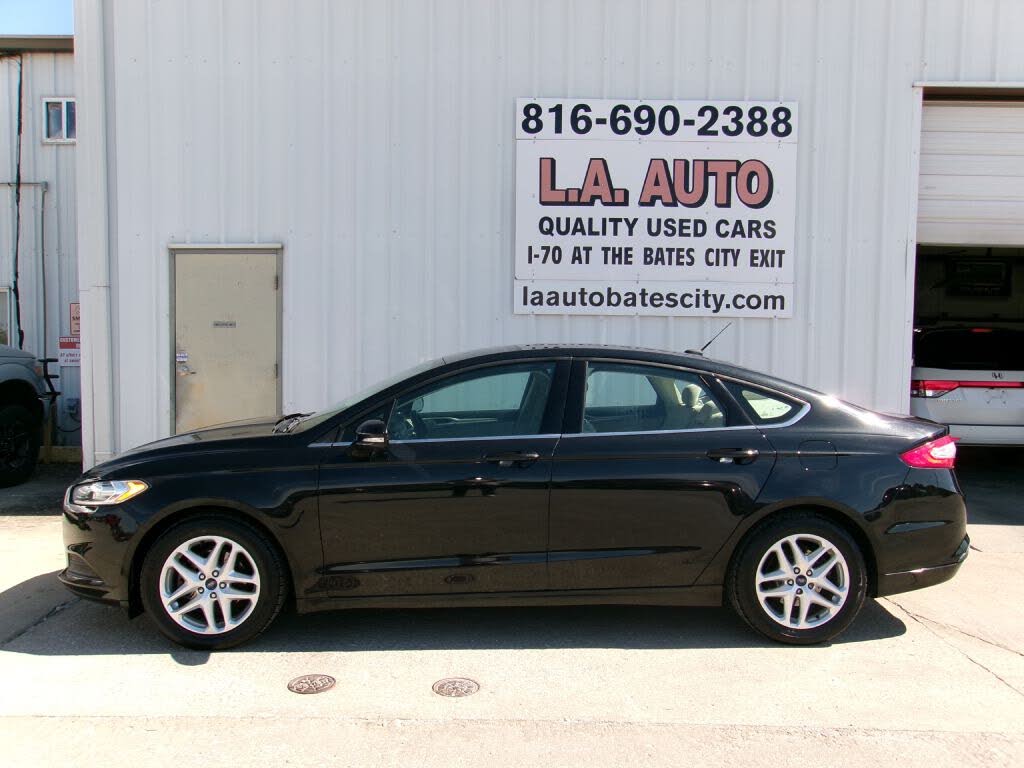 Black 2014 Ford Fusion Sedan Front-Wheel Drive Automatic