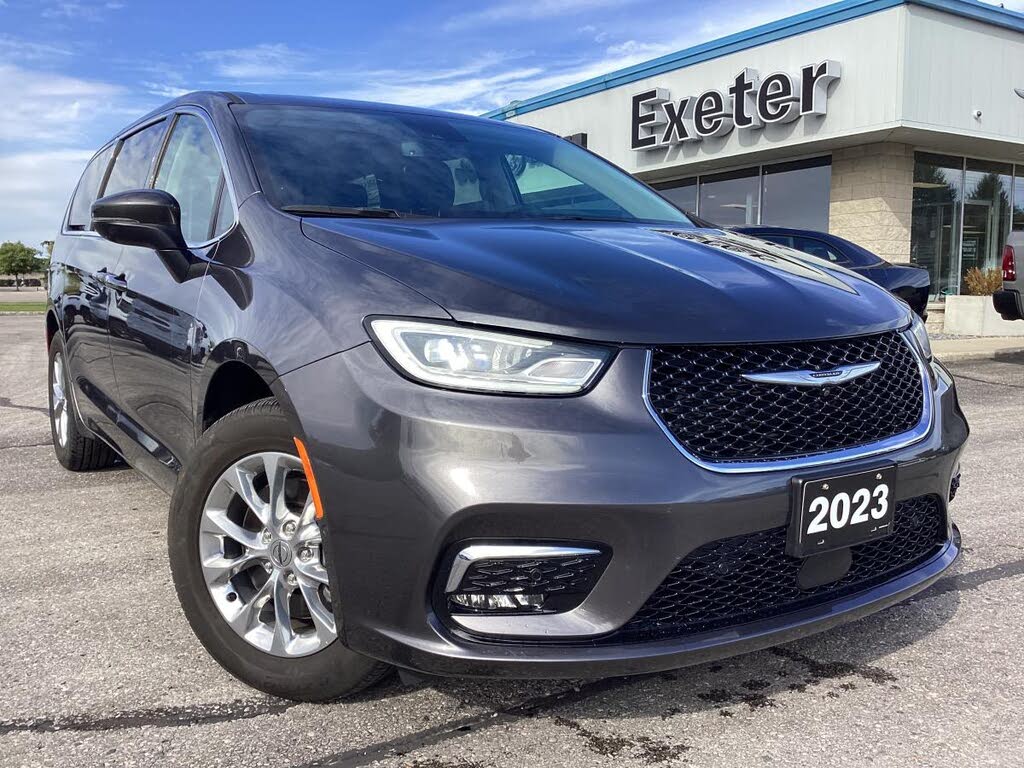 Gray 2023 Chrysler Pacifica Minivan All-Wheel Drive Automatic